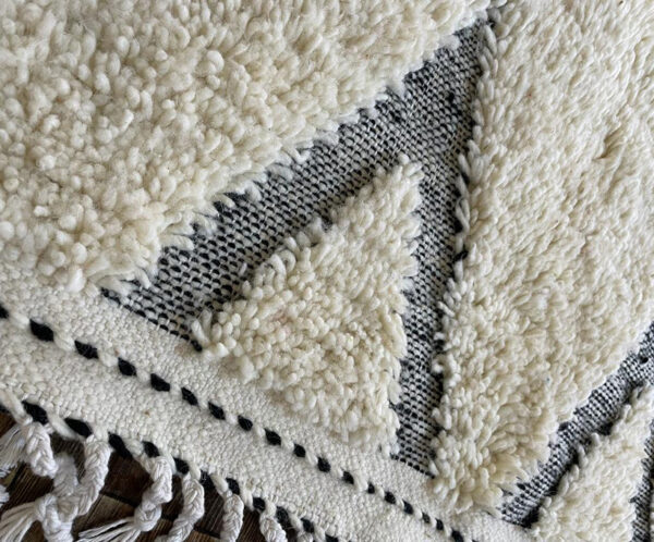 Gorgeous Beni Ourain Rug, Moroccan berber rug, Rug for livingroom, Handwoven Moroccan Rug ,Green Authentic Wool rug ,area rug For Bed Room